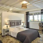 Domaine De La Palombe *