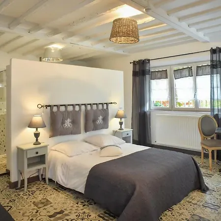 Domaine De La Palombe *