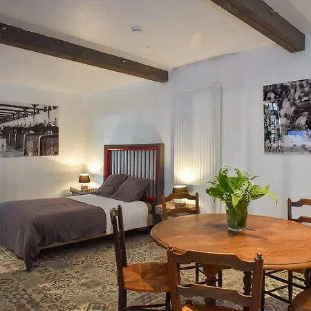 Country house Domaine De La Palombe
