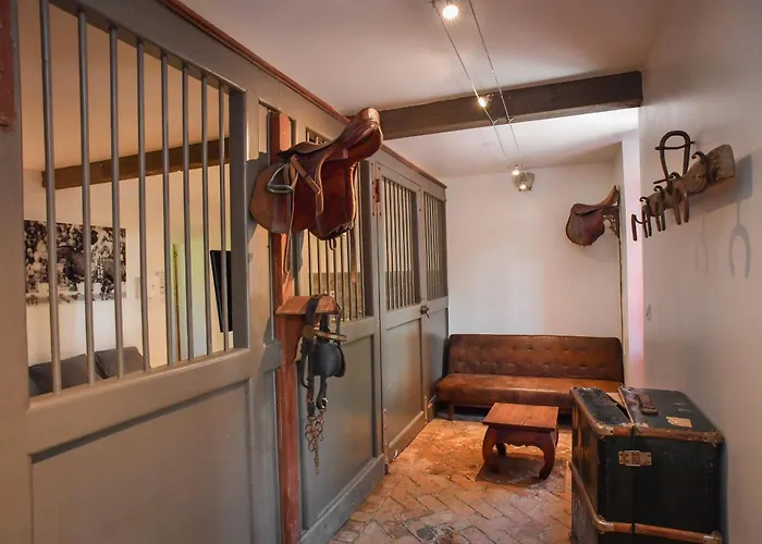 Domaine De La Palombe Country house *