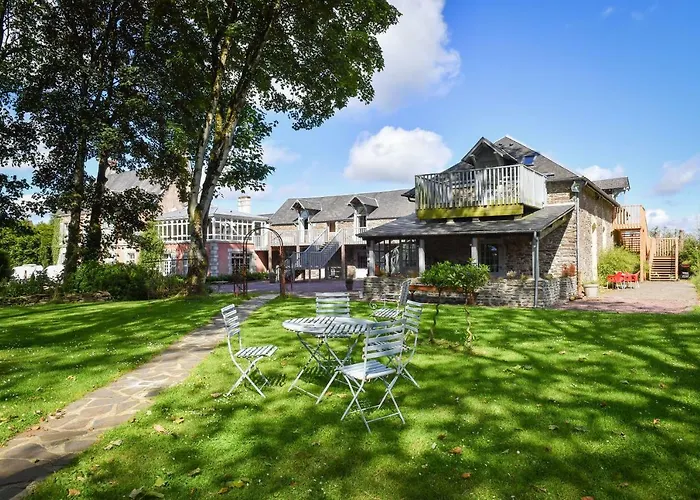 Domaine De La Palombe *